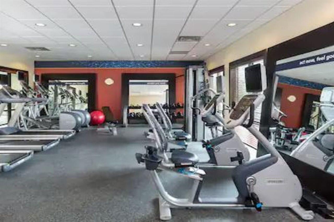 Hampton Inn & Suites Philadelphia Montgomeryville North Wales Exterior photo