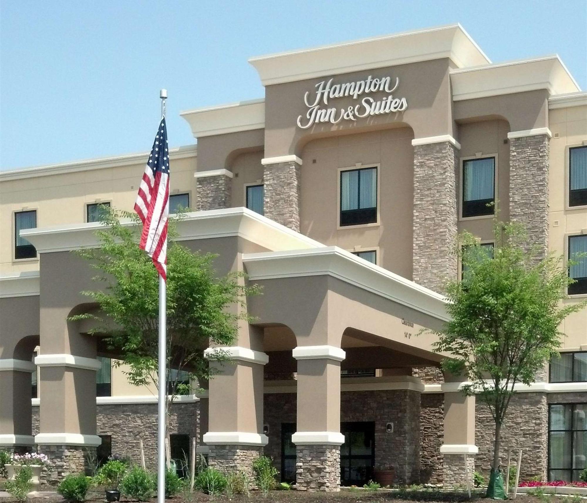 Hampton Inn & Suites Philadelphia Montgomeryville North Wales Exterior photo