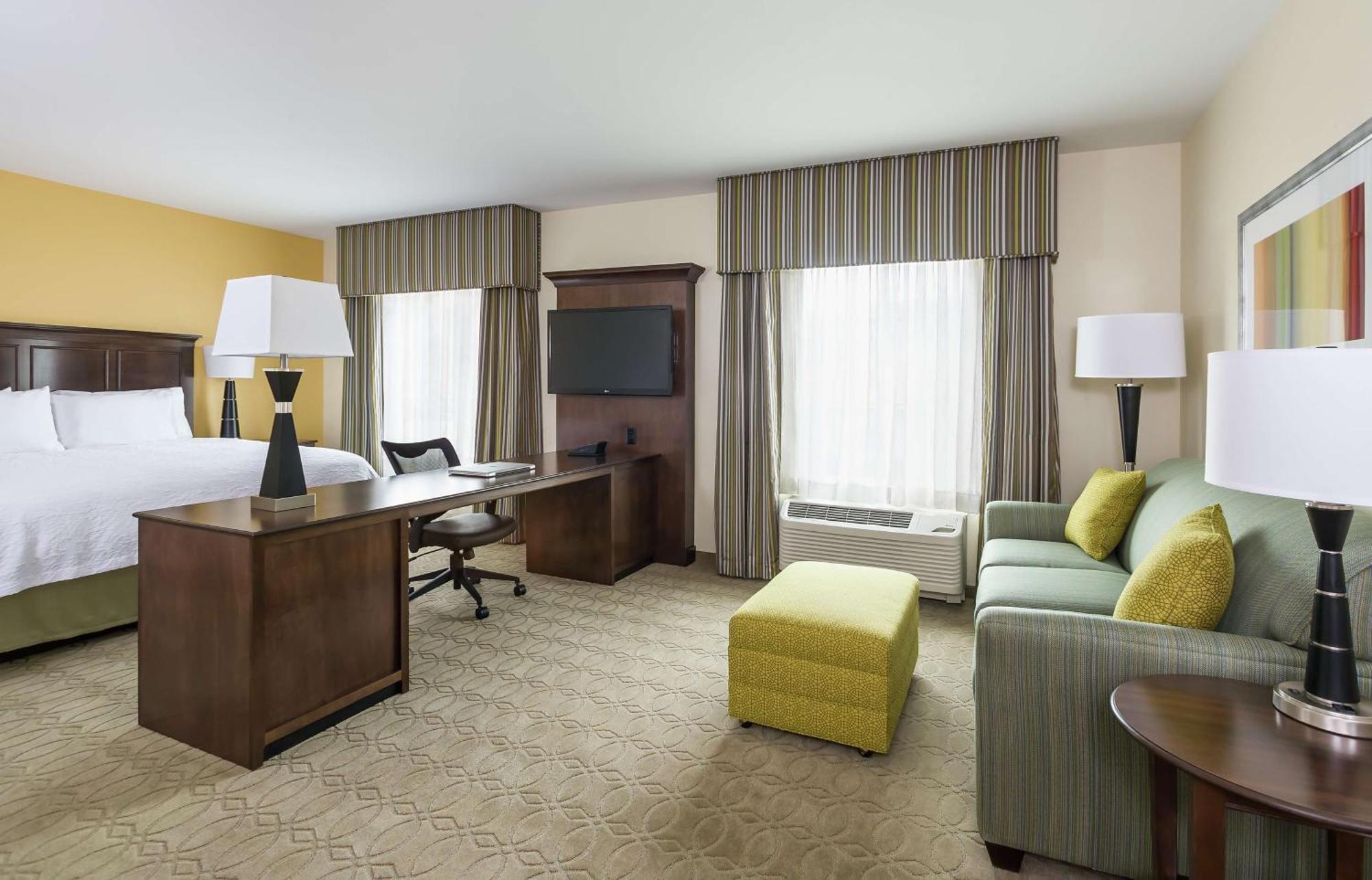 Hampton Inn & Suites Philadelphia Montgomeryville North Wales Exterior photo